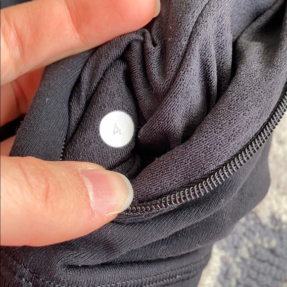 Lululemon Bhakti yoga jacket in black size 4 - Picture 10 of 14